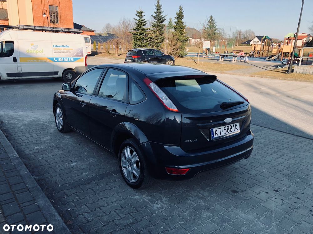 Ford Focus 1.6 Ghia - 3