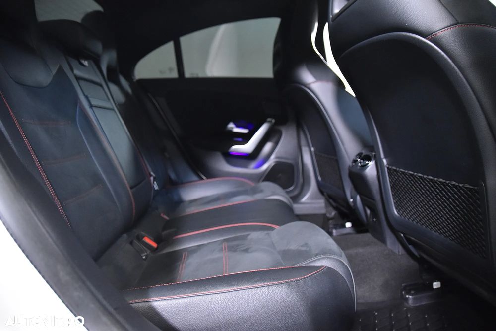 Mercedes-Benz CLA 200 d 8G-DCT AMG Line - 13