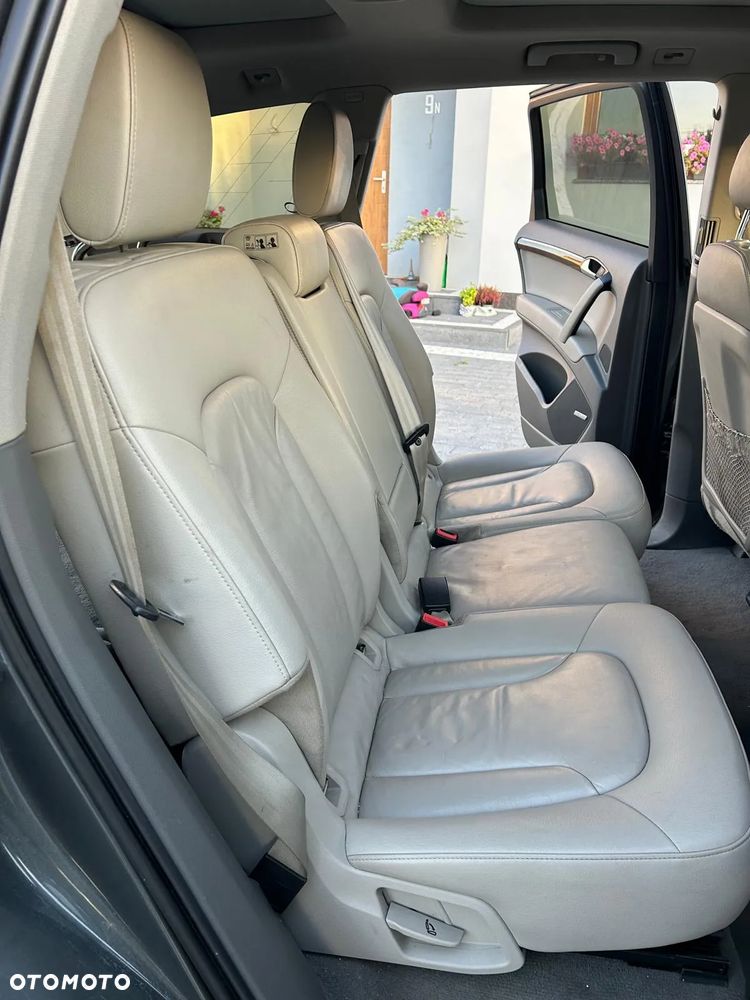 Audi Q7 3.0 TFSI Quattro Tiptronic - 16