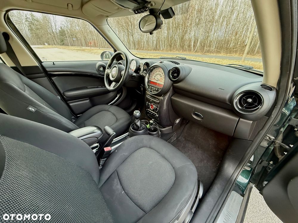 MINI Countryman Cooper D - 12