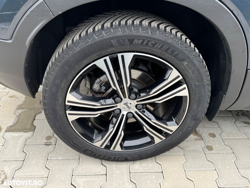 Volvo XC 40 T5 Recharge DKG Inscription Expression - 23