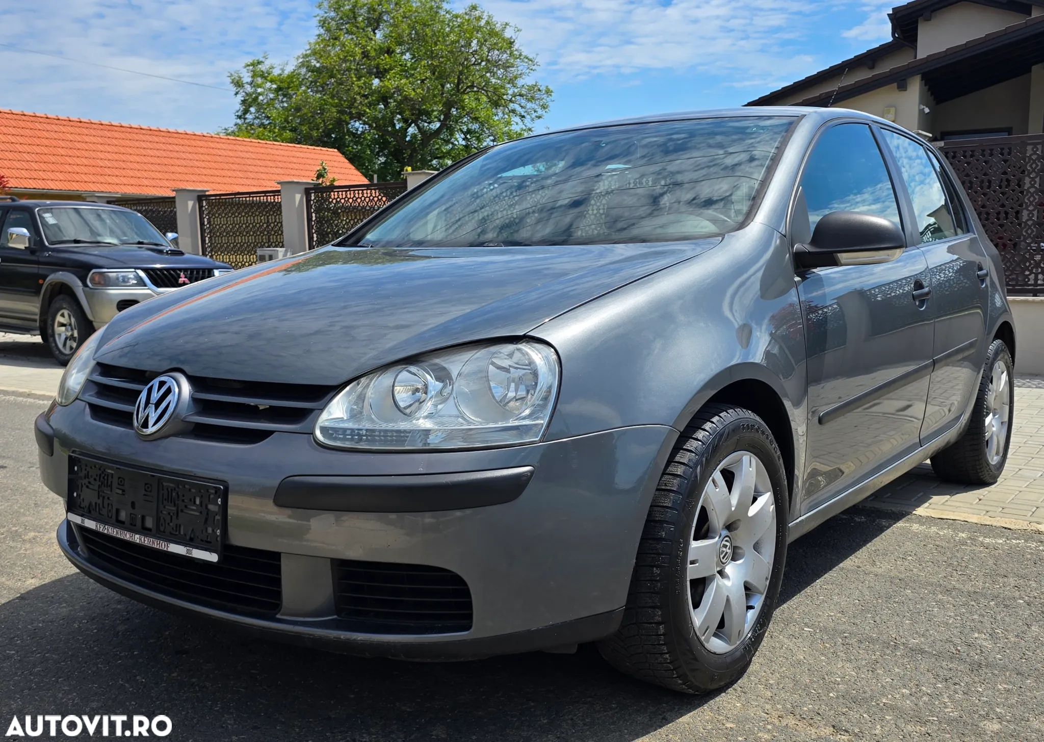 Volkswagen Golf 1.9 TDI 4Motion Comfortline - 1