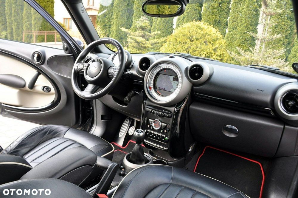 MINI Countryman - 25