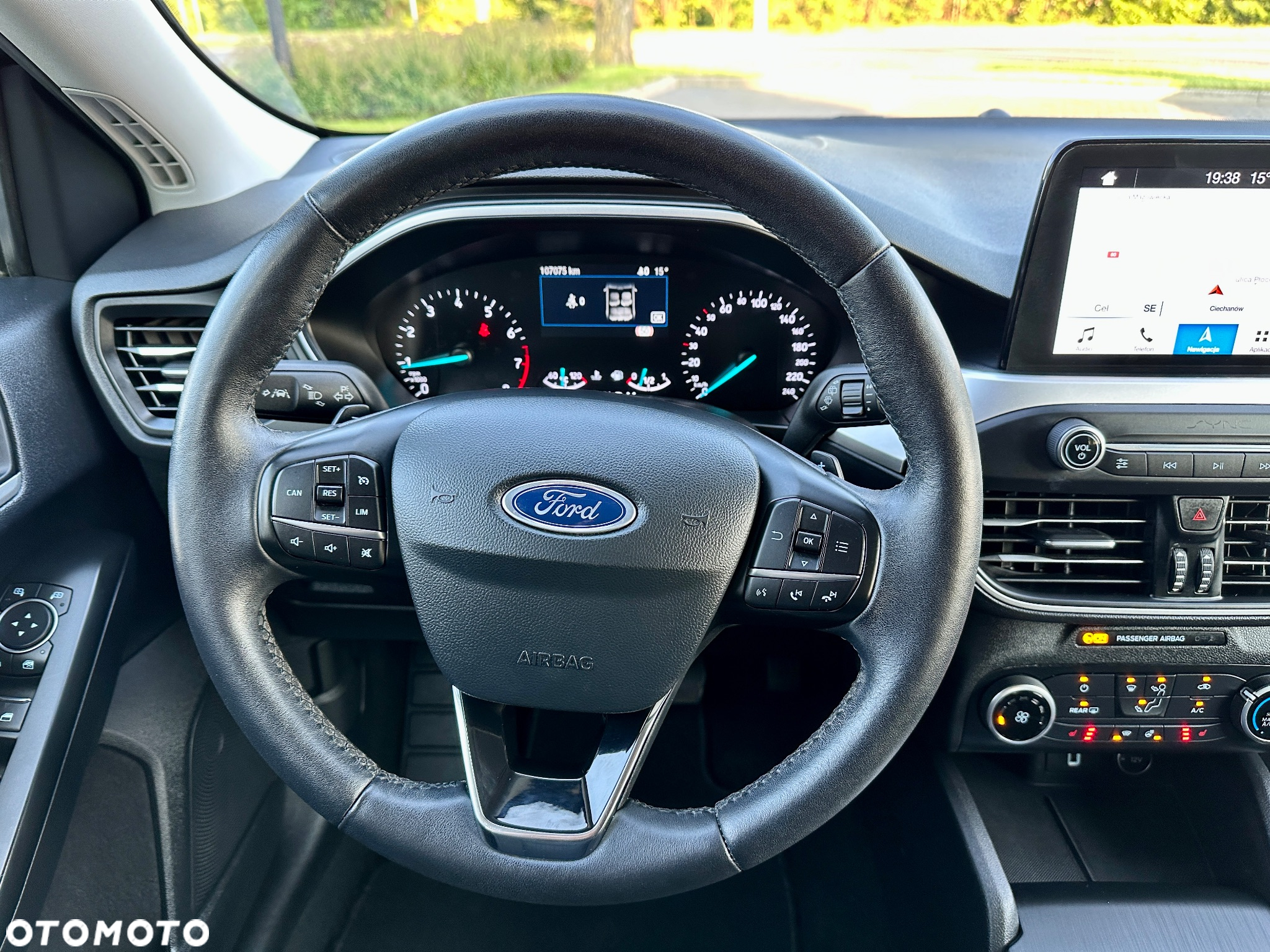 Ford Focus 1.0 EcoBoost Active Business - 29