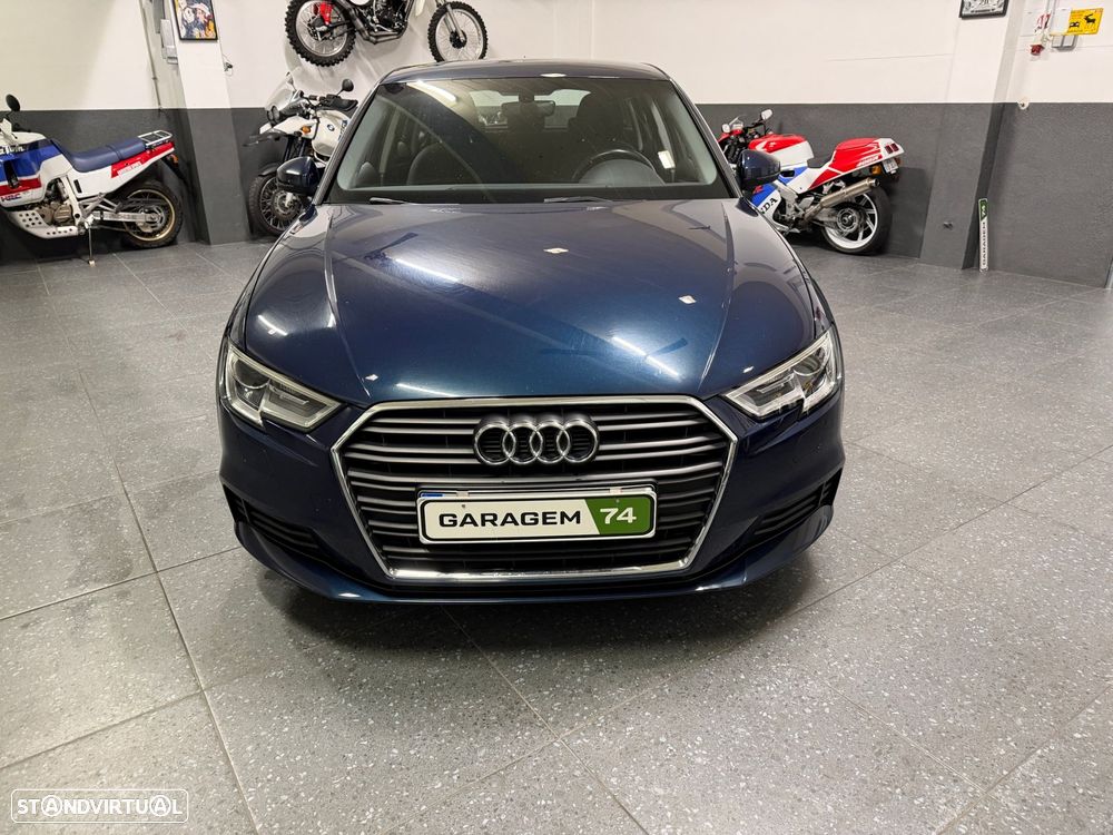 Audi A3 Sportback 1.6 TDI Advance Ultra - 28