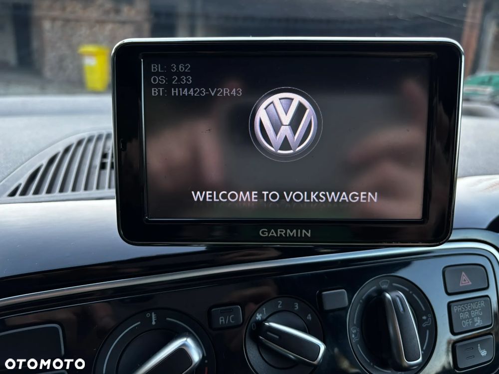 Volkswagen up! - 16