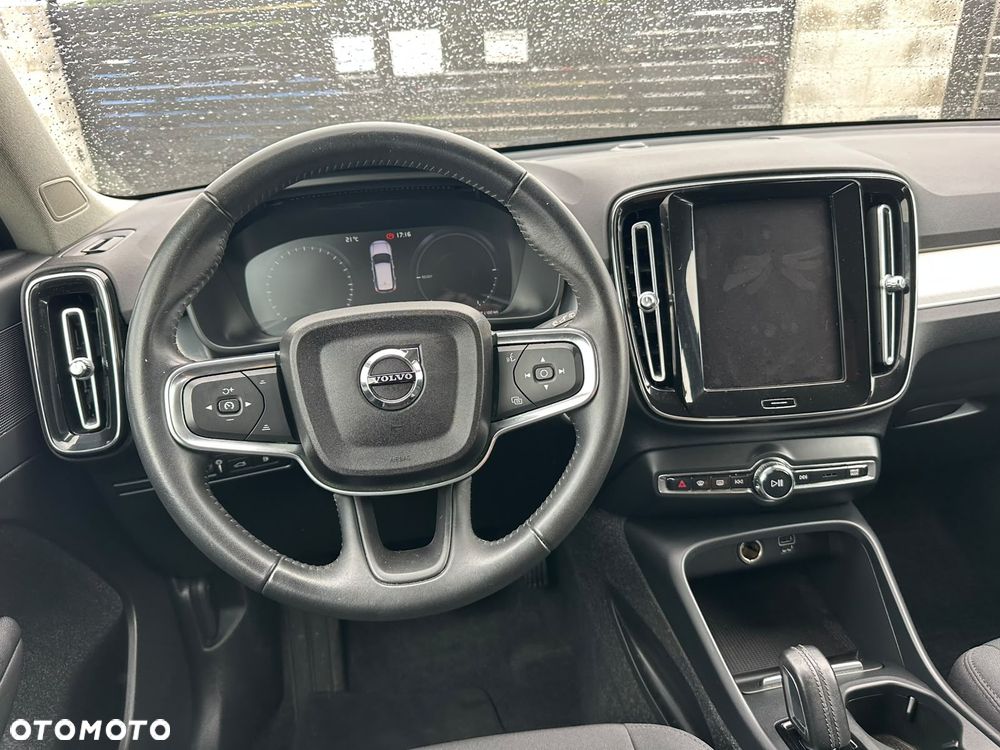 Volvo XC 40 - 8