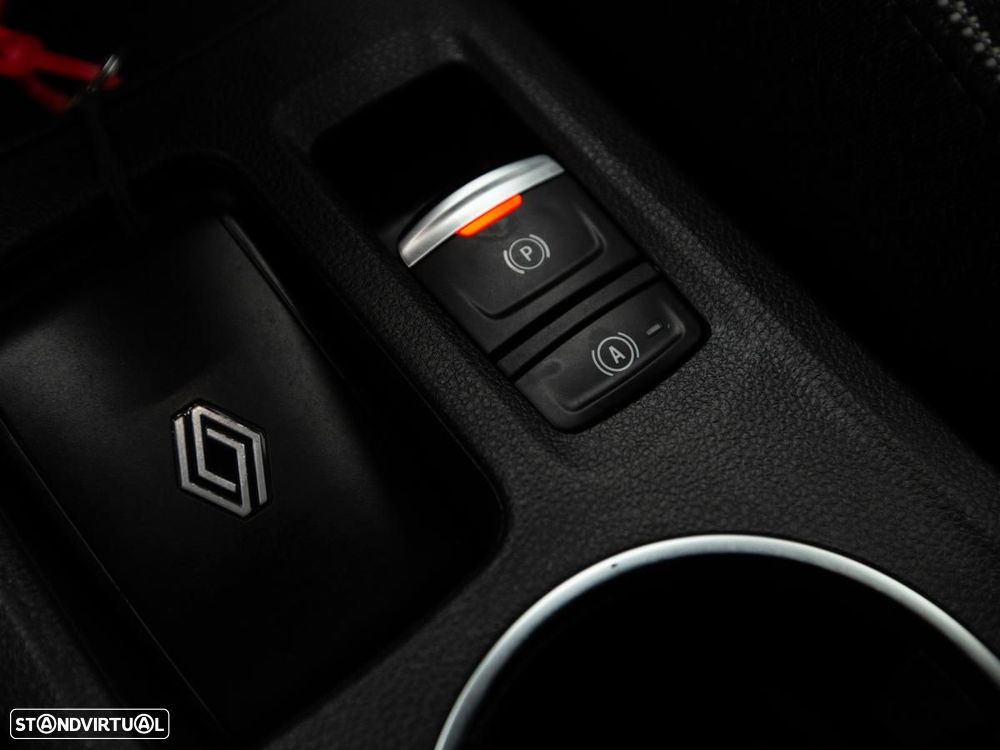 Renault Captur 1.3 TCe Techno EDC - 20