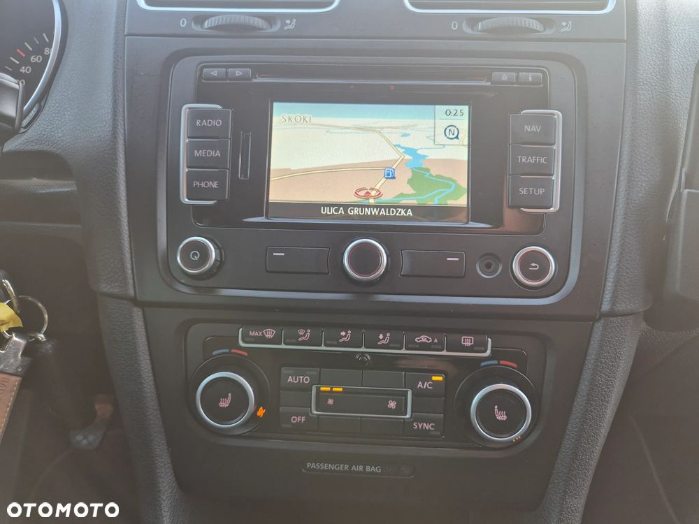 Volkswagen Golf 1.6 TDI DPF Comfortline - 15