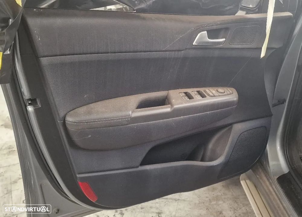 KIA SPORTAGE PARA PEÇAS - 11