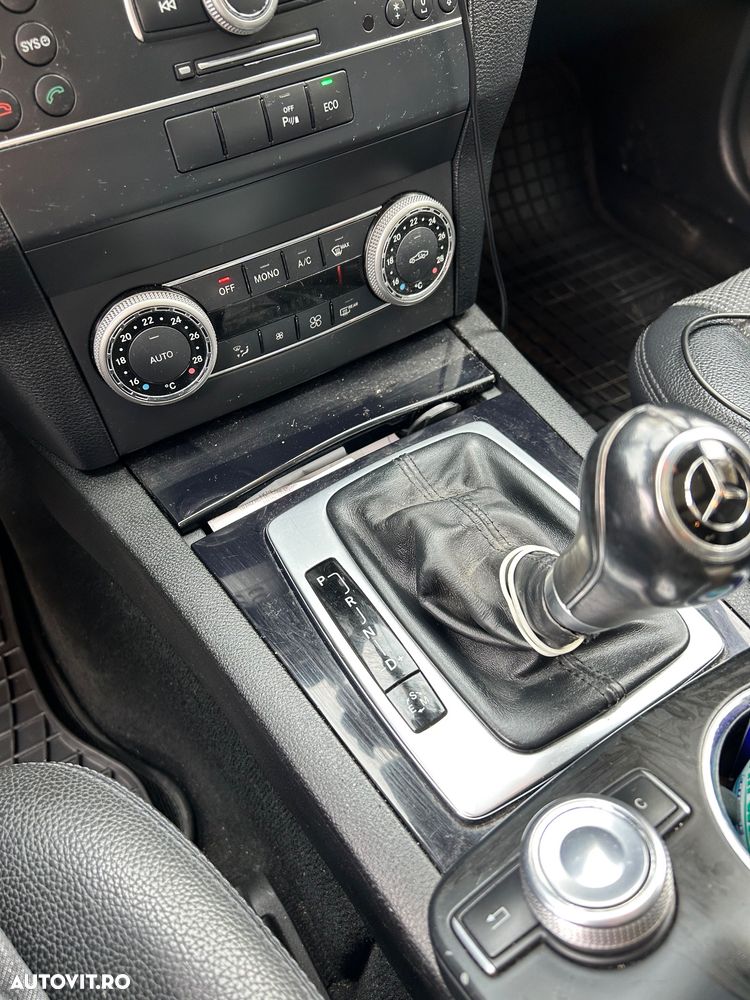 MERCEDES-BENZ GLK-Class 2012 — imagine 15