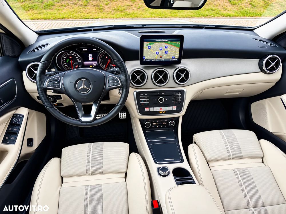 Mercedes-Benz GLA 220 d 7G-DCT - 18