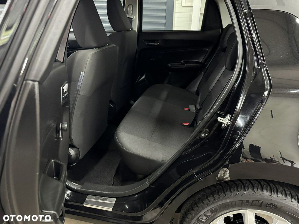 Suzuki Swift - 17