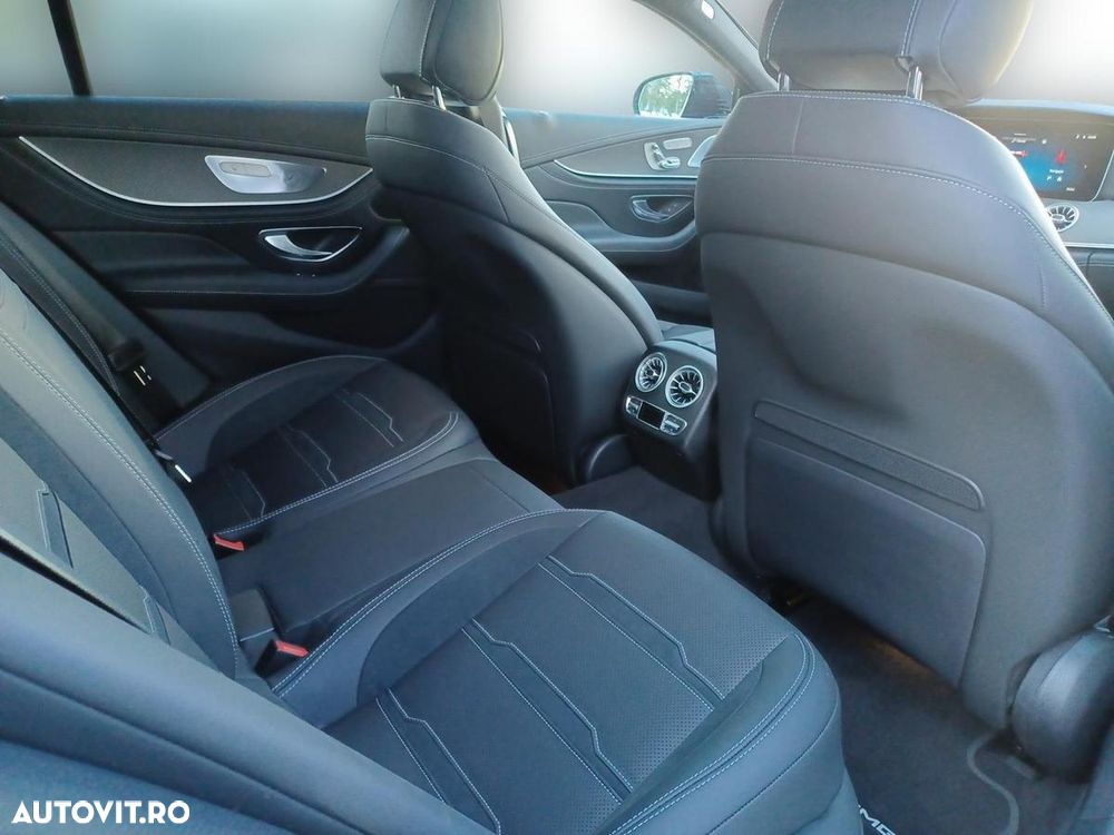 Mercedes-Benz AMG GT 4-door Coupe 63 S 4Matic Speedshift MCT 9G - 14