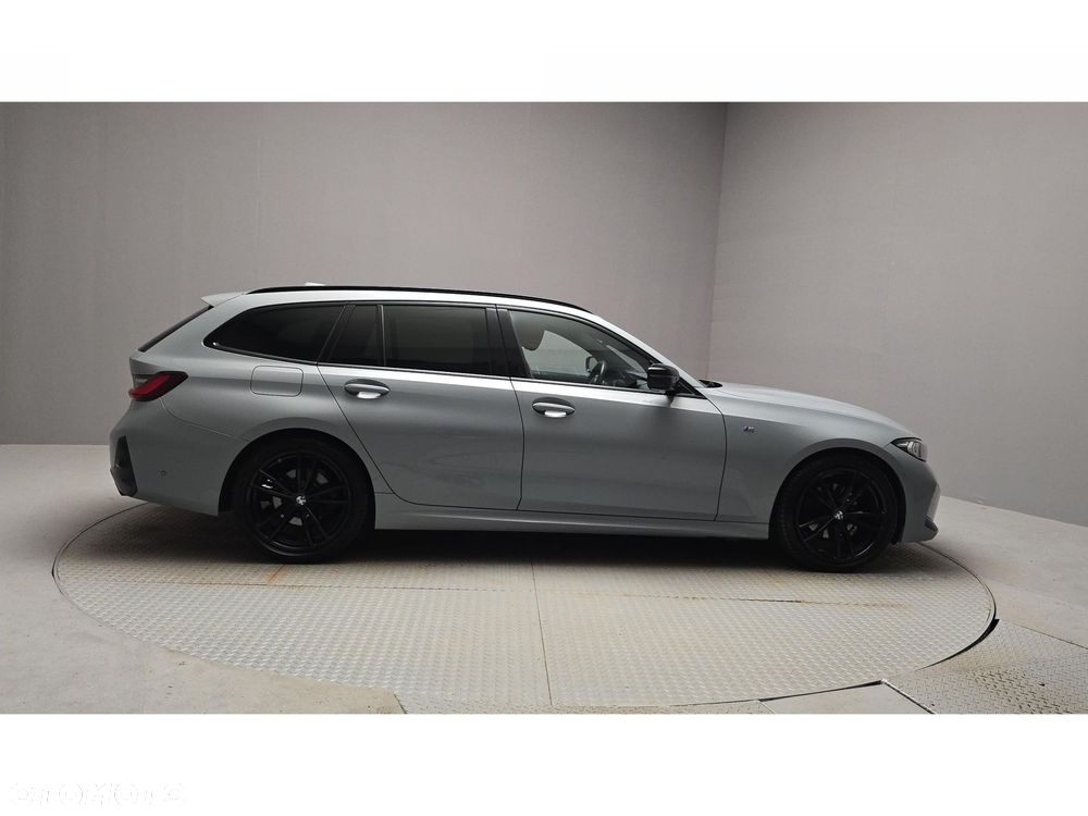 BMW Seria 3 320d xDrive M Sport - 6