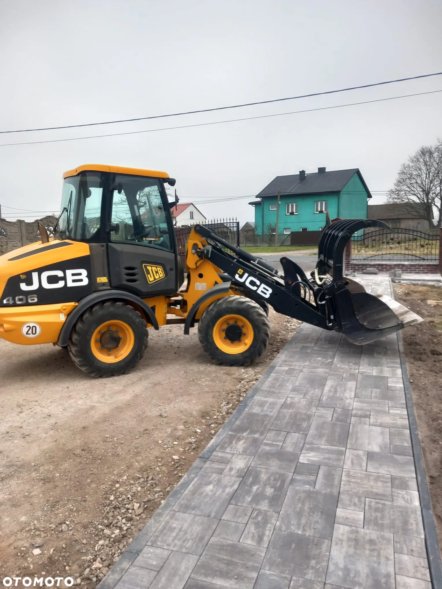 JCB 406 - 2