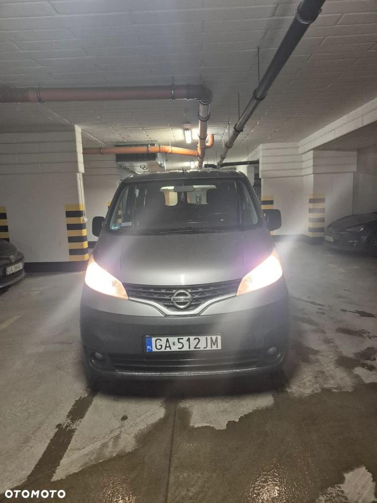 Nissan NV200 - 2
