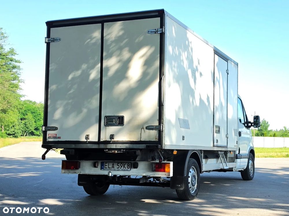 Opel Movano - 11