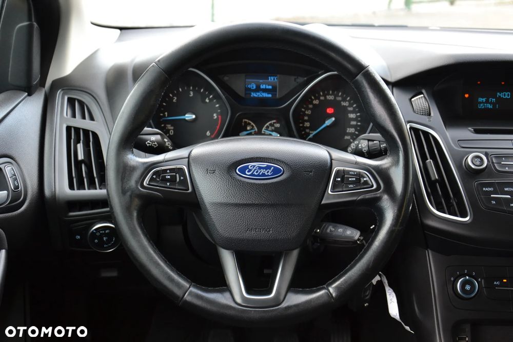 Ford Focus 1.5 TDCi DPF Start-Stopp-System Ambiente - 20
