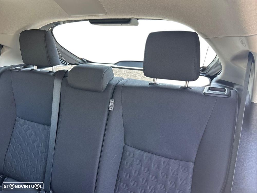 Toyota Yaris - 15