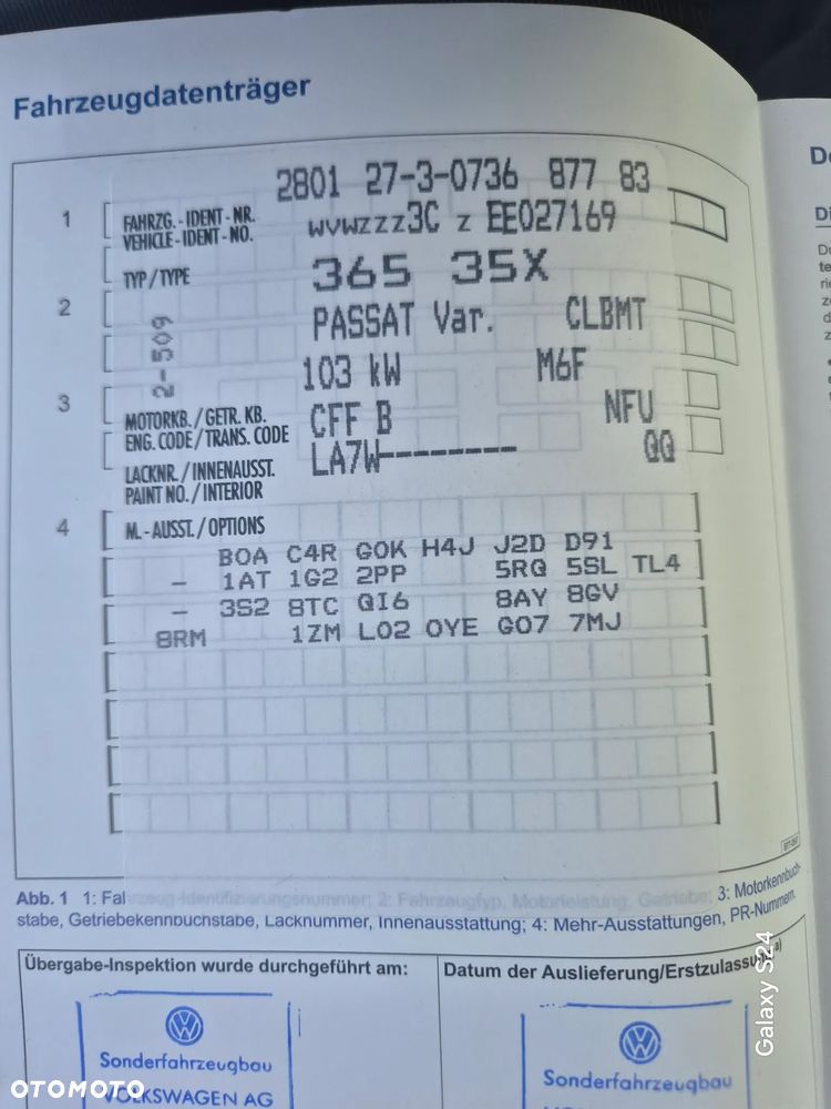 Volkswagen Passat - 12