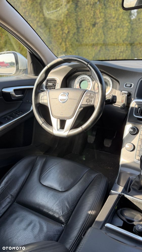 Volvo V60 T4 Edition - 19