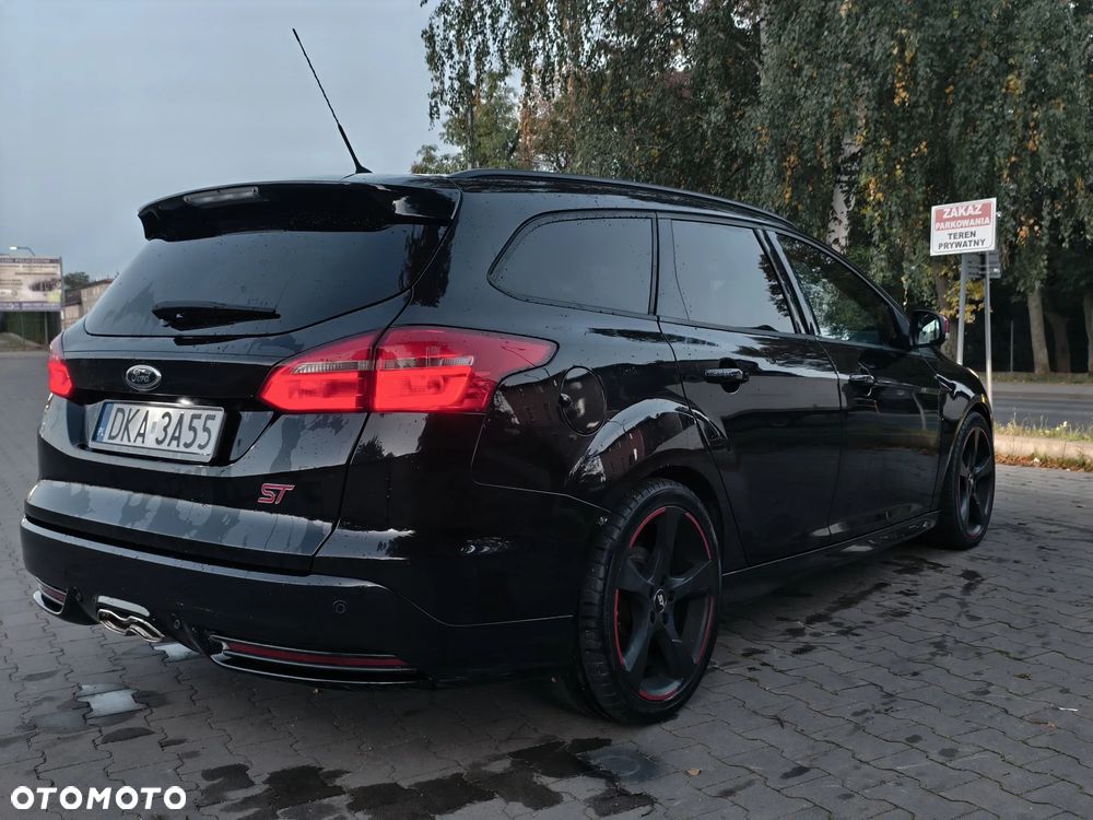 Ford Focus - 17