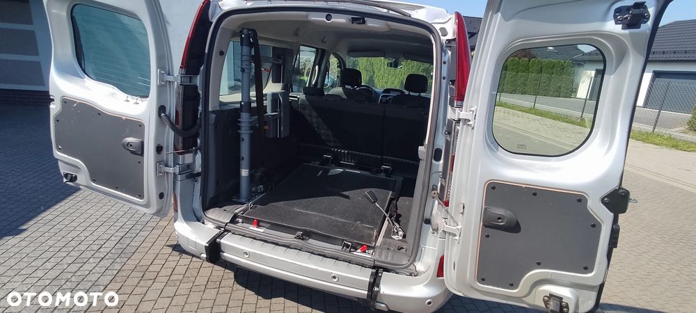 Renault Kangoo ENERGY dCi 110 FAP Start & Stop Grand - 17