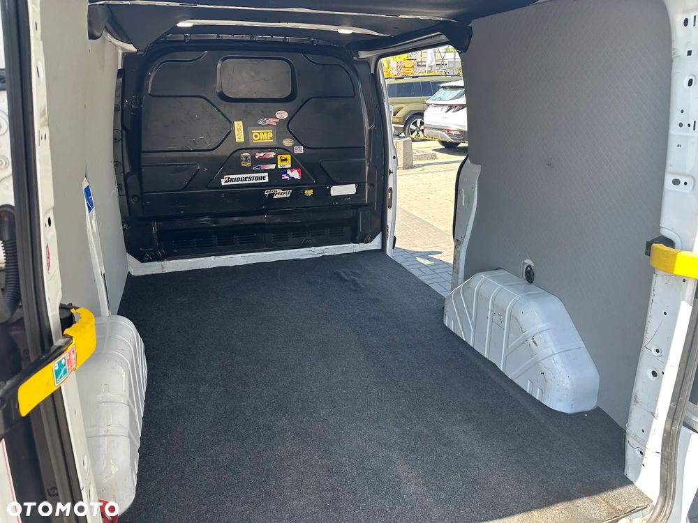 Ford TRANSIT CUSTOM - 20