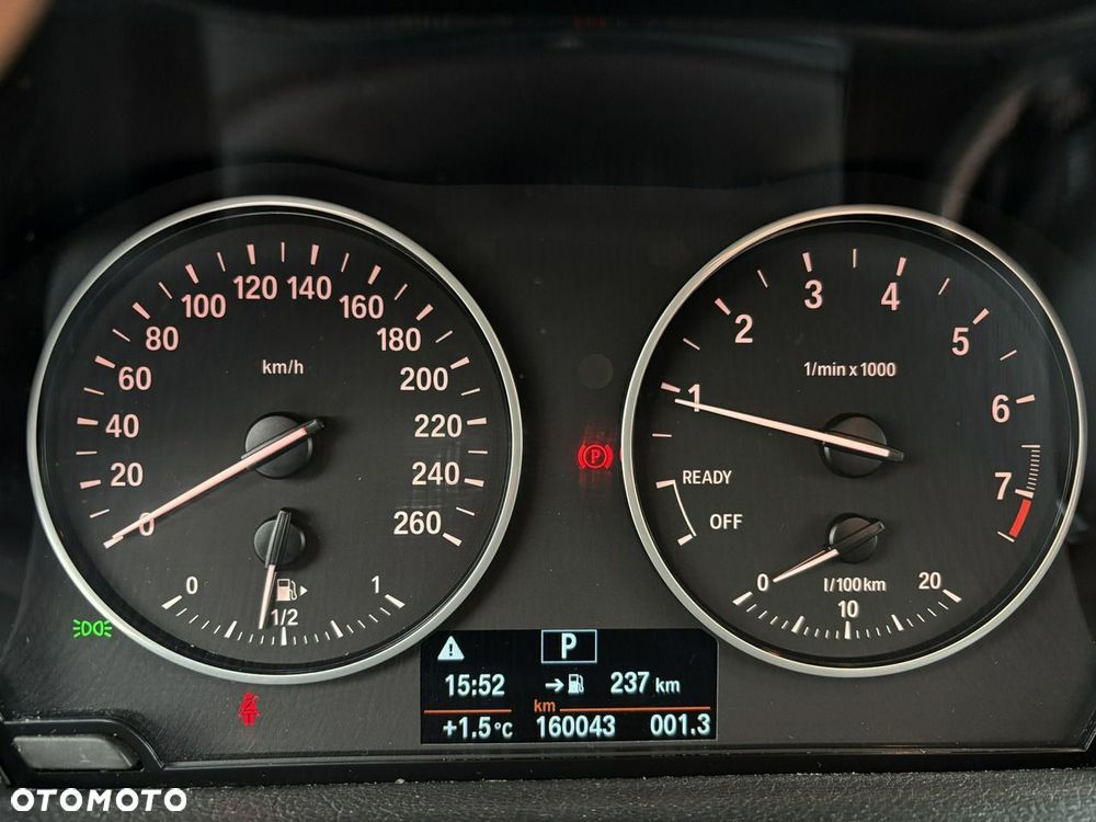 BMW Seria 2 218i Advantage - 27