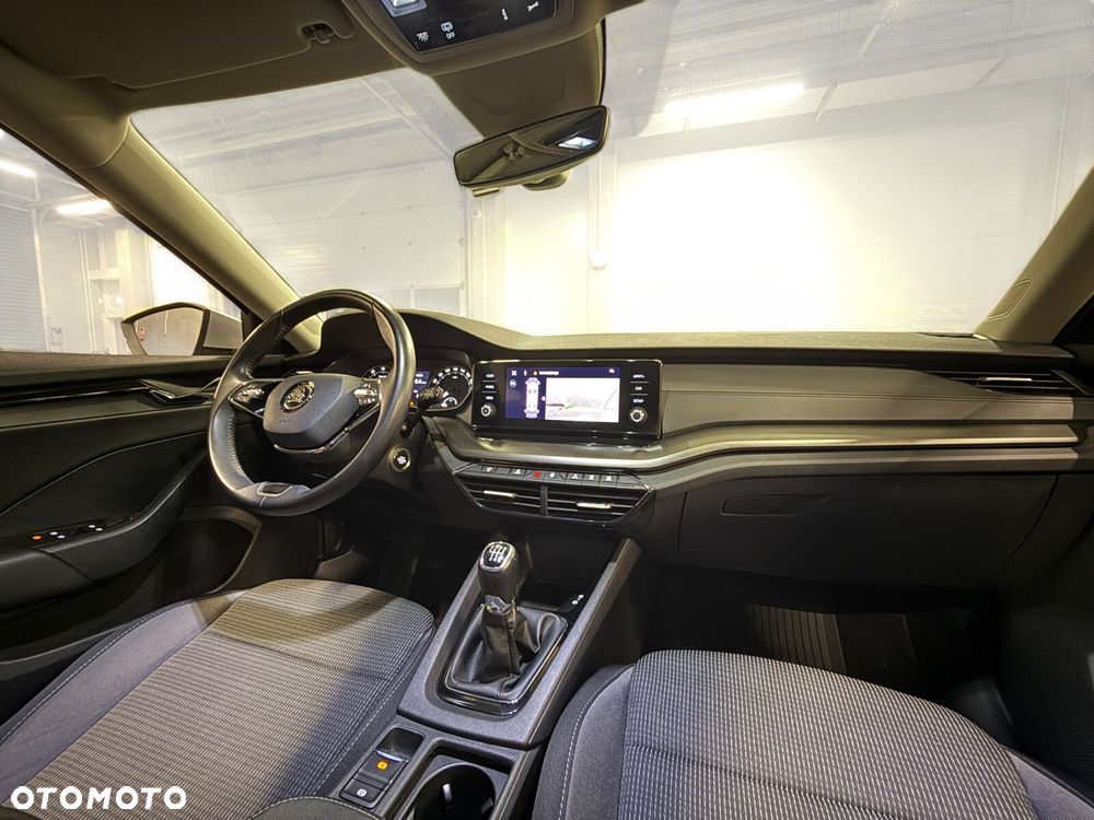 Skoda Octavia 1.5 TSI ACT Ambition - 28