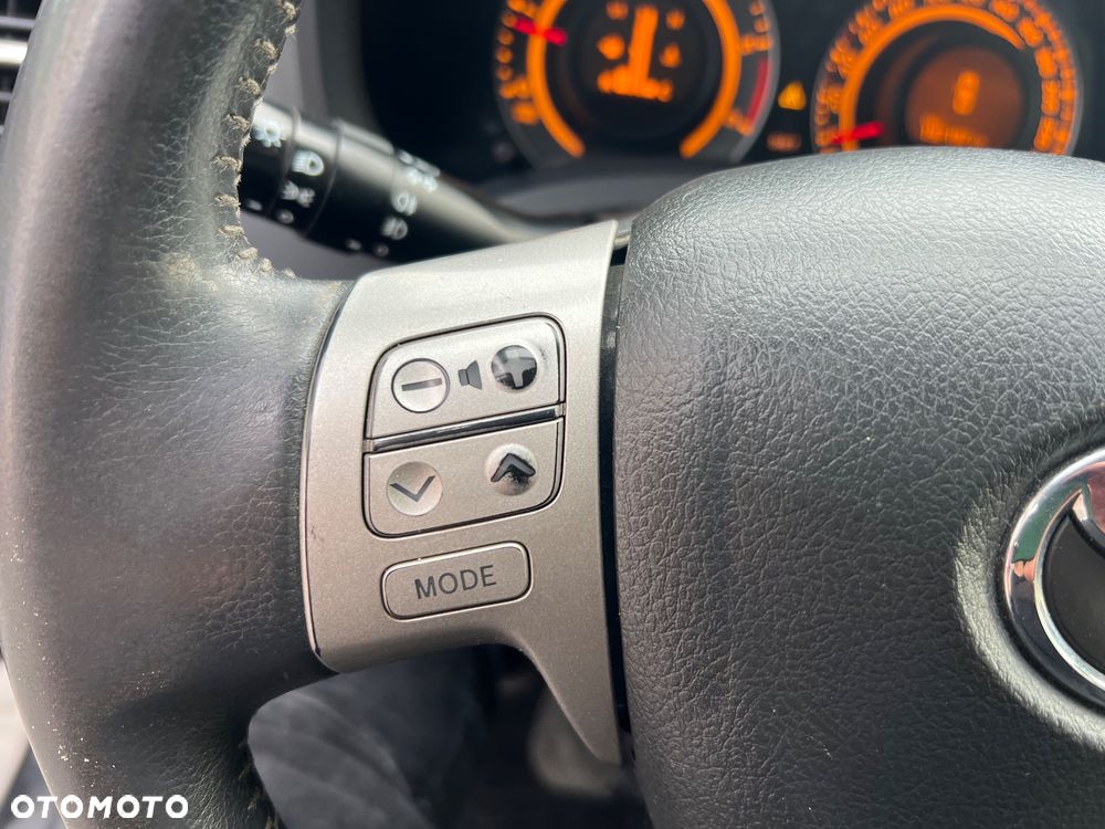 Toyota Auris - 31