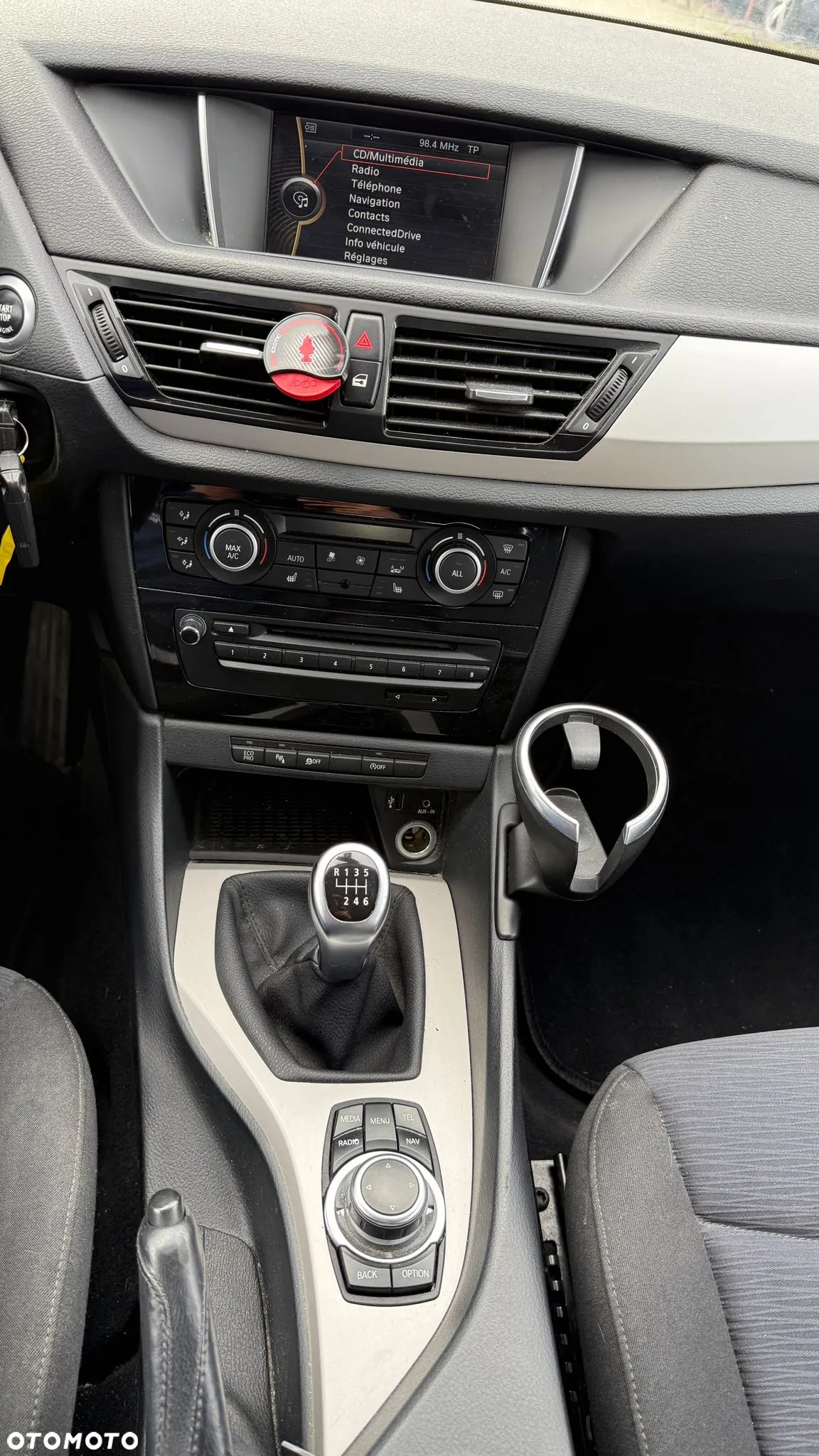 BMW X1 sDrive18d - 9