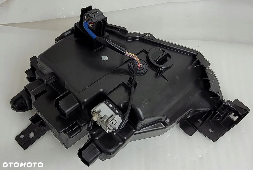 LAMPA PRAWA PRZEDNIA MAZDA CX-3 2015- FULL LED 10PIN D10E-51030 - 15