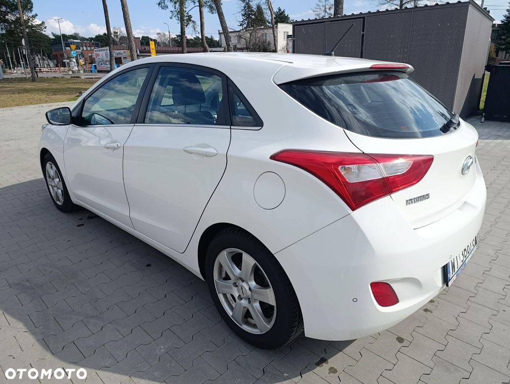 Hyundai i30 1.6 CRDi Comfort - 18