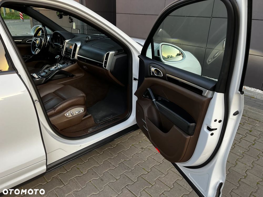 Porsche Cayenne Diesel - 14