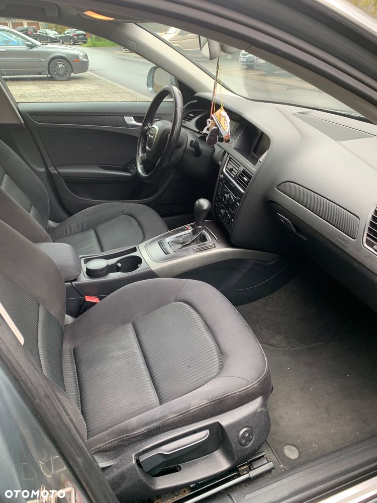 Audi A4 Avant - 6
