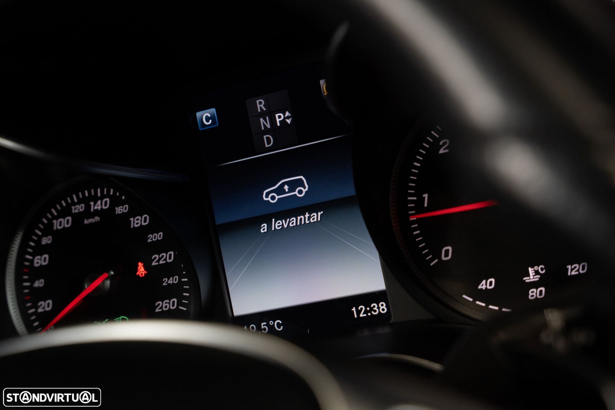 Mercedes-Benz GLC 250 d Coupé AMG Line 4-Matic - 32