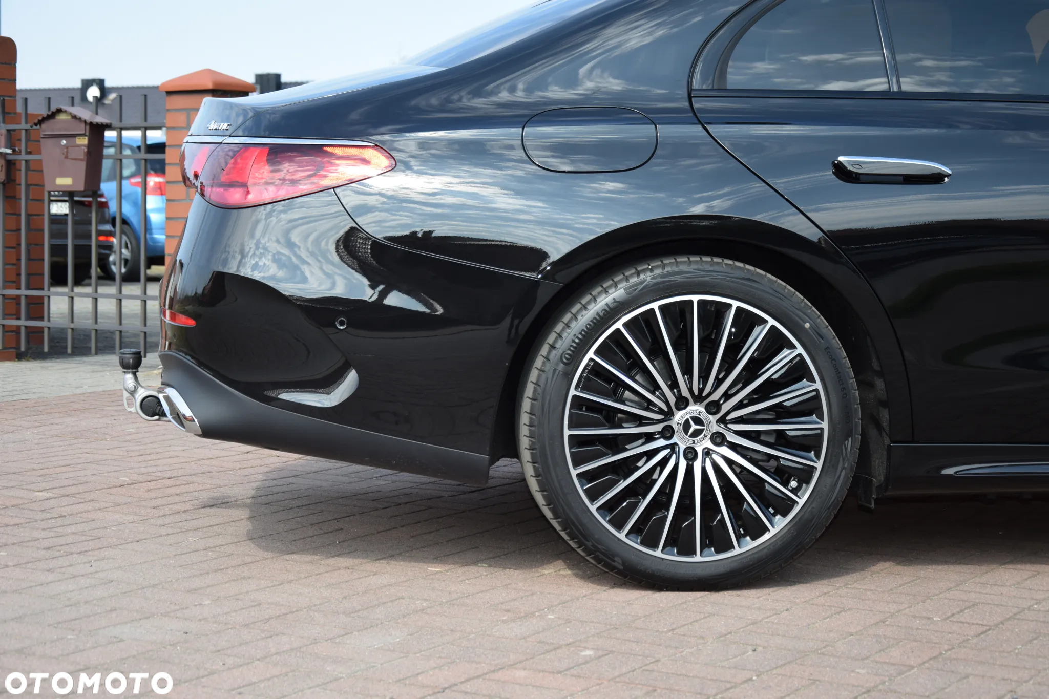 Mercedes-Benz Klasa E 220 d 4-Matic AMG/Avantgarde - 16