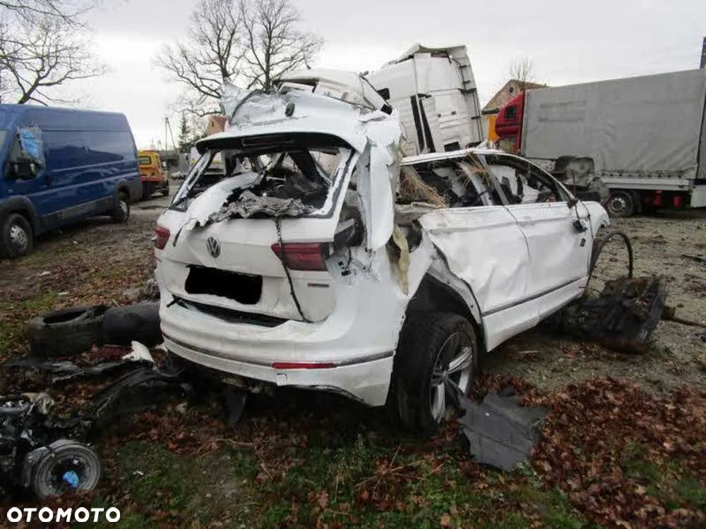 Volkswagen Tiguan 2.0 TSI 4Mot Comfortline DSG - 1