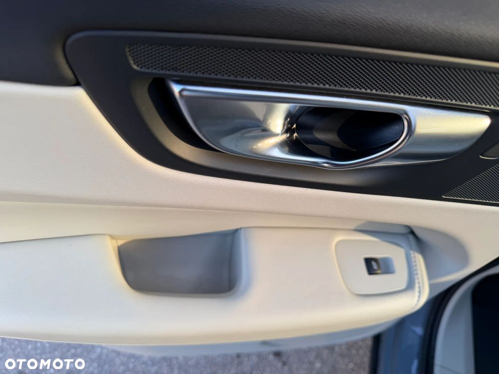 Volvo XC 60 B5 B R-Design - 21