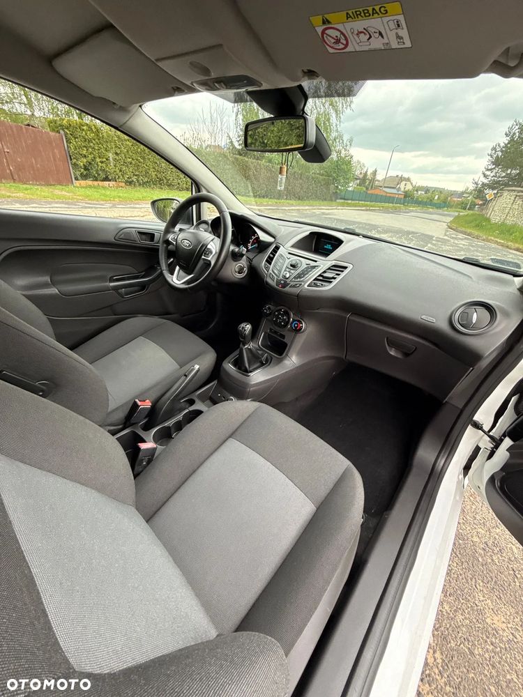 Ford Fiesta - 21