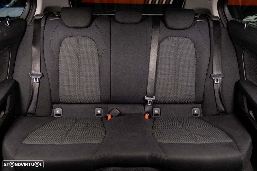 BMW 116 d - 11