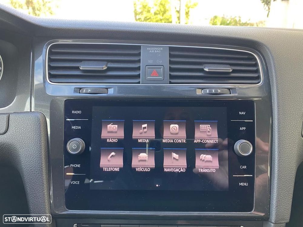 VW Golf Variant 1.6 TDi Confortline - 26