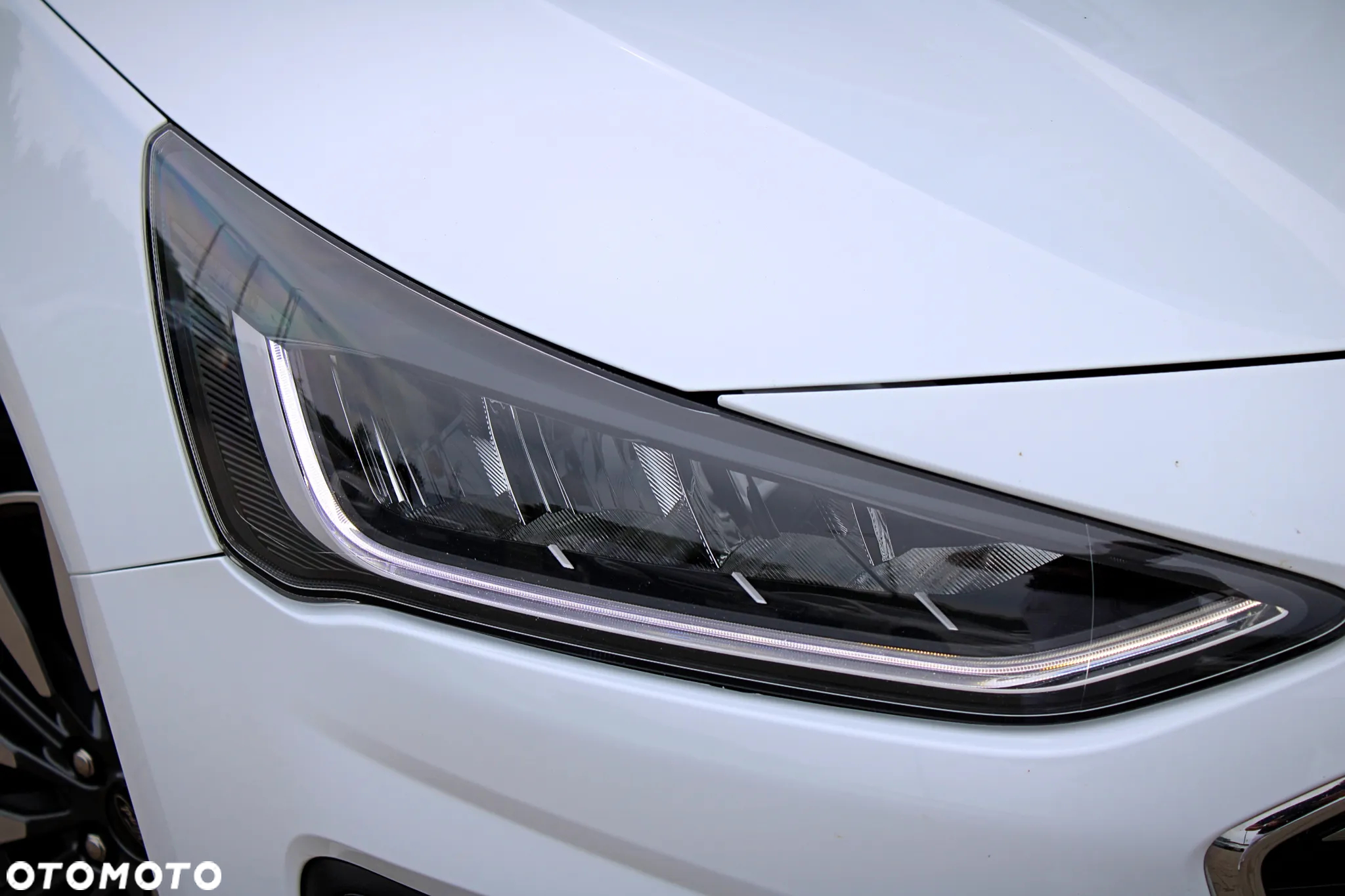Ford Focus 1.0 EcoBoost mHEV Titanium Style - 12