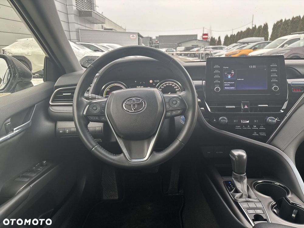 Toyota Camry 2.5 Hybrid Comfort CVT - 13