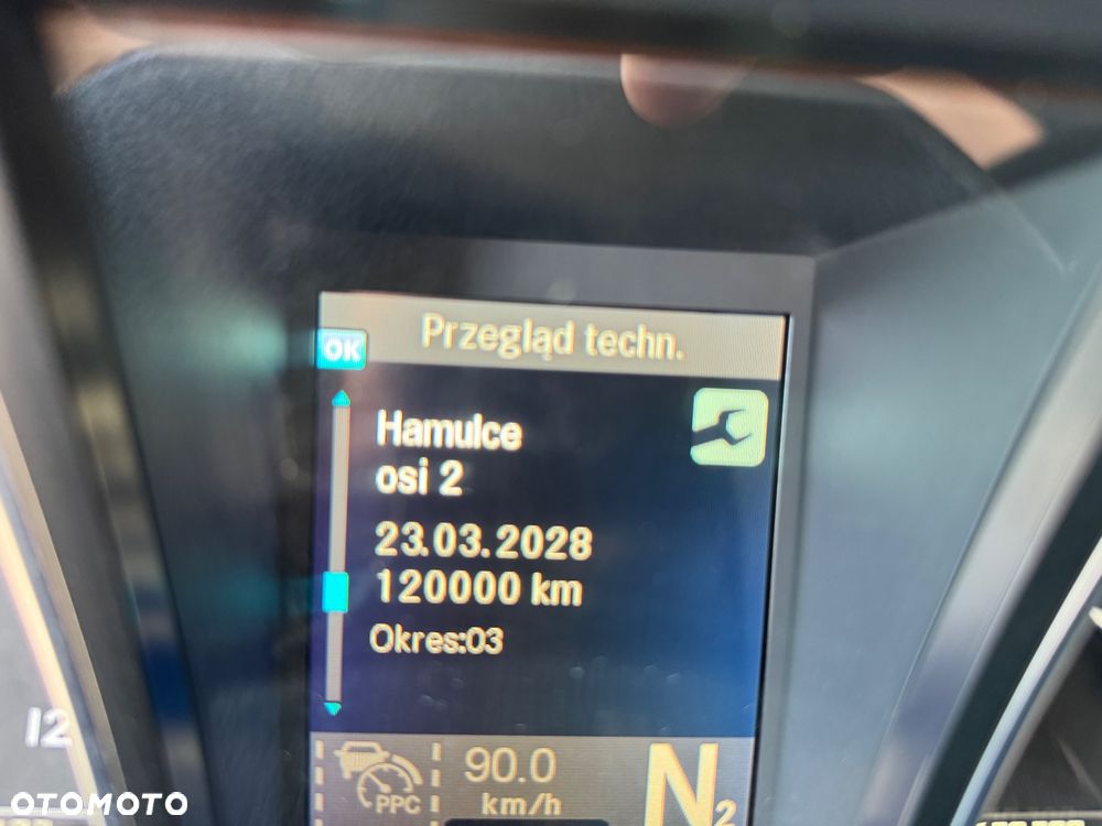 Mercedes-Benz Actros - 26