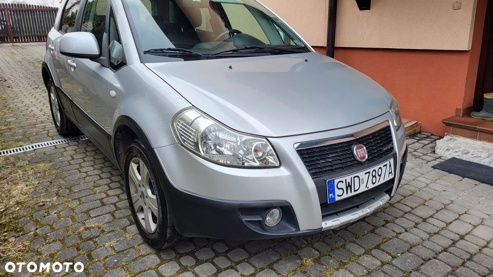 Fiat Sedici 1.9 Multijet 4x4 Dynamic - 1