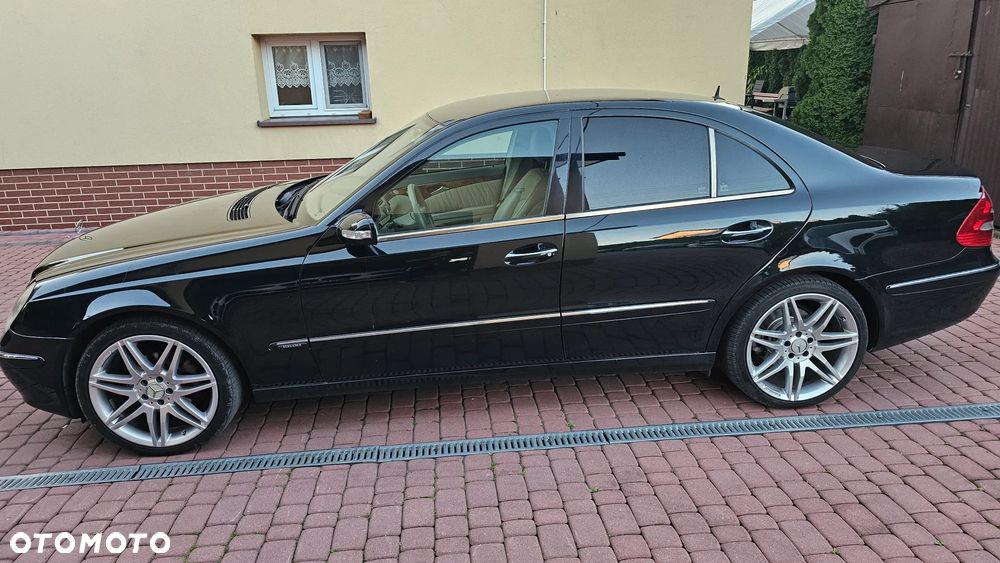 Mercedes-Benz Klasa E - 14