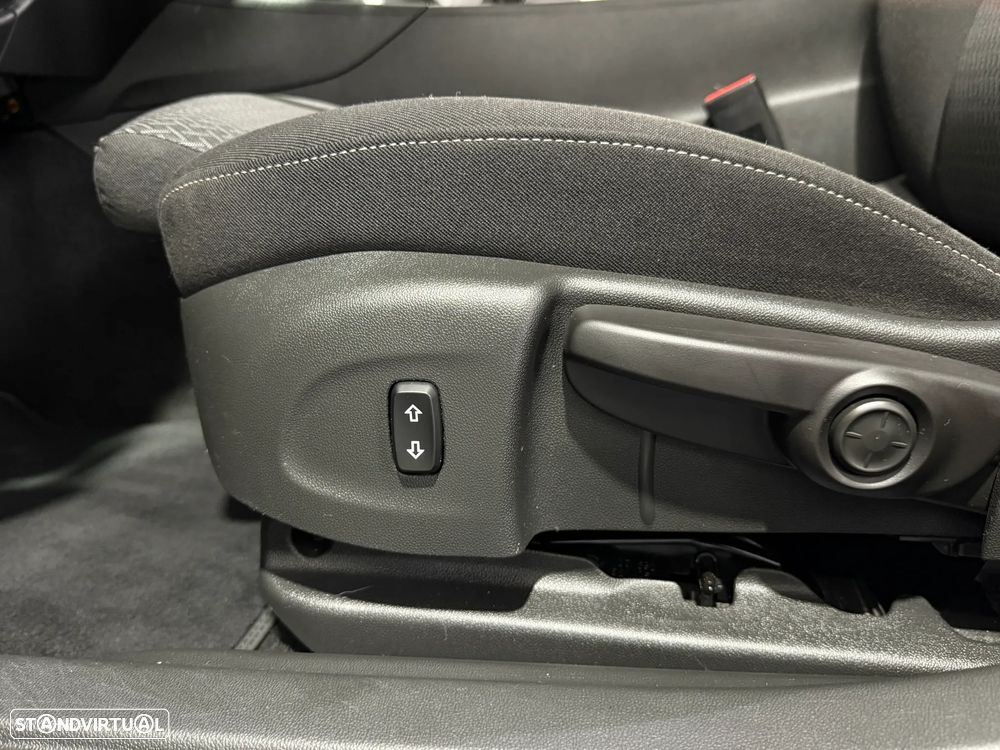 Opel Insignia Sports Tourer 1.5 D Business Edition - 33